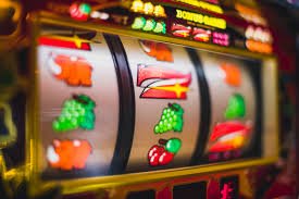 মোবাইলে bonus casino বিঙ্গো খেলছেন বাংলাদেশের একজন খেলোয়াড়